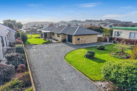 Photo of property in 5 Halton Street, East Gore, Gore, 9710