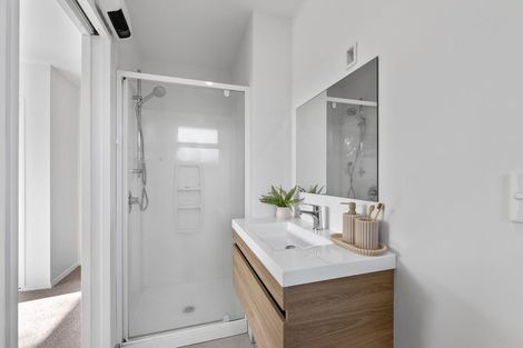 Photo of property in 198 Keyes Road, New Brighton, Christchurch, 8083