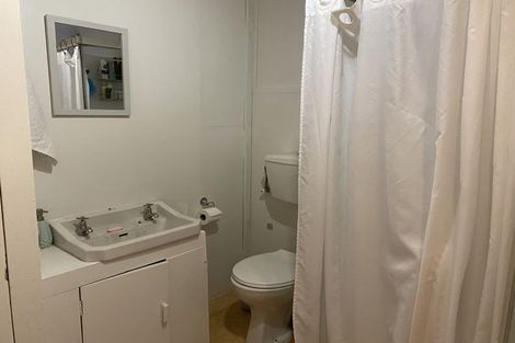 Photo of property in 18 Shoal Bay Road, Devonport, Auckland, 0624