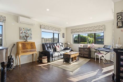 Photo of property in 10 Carmello Grove, Richmond, 7020