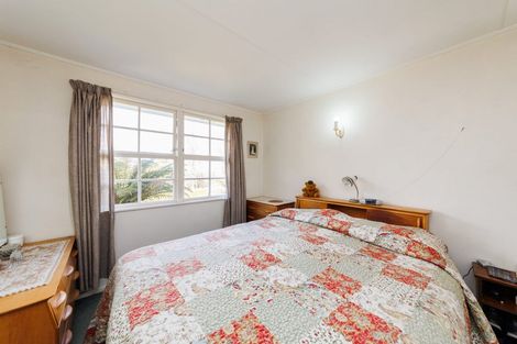 Photo of property in 8 Hau Whiti Place, Kimbolton, 4774