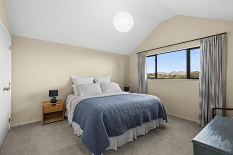 Photo of property in 65 Hikanui Drive, Havelock North, 4130