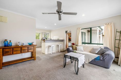 Photo of property in 20 Park Avenue, Oxford, 7430