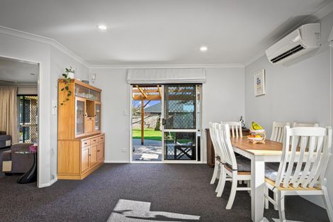 Photo of property in 11 Oaklands Drive, Cambridge, 3434