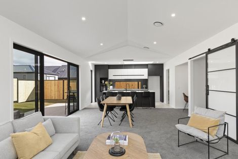 Photo of property in 57 Shepherd Road, Jacks Point, Queenstown, 9371