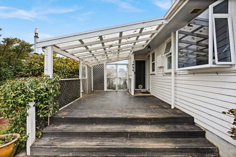 Photo of property in 166 Flaxmere Avenue, Flaxmere, Hastings, 4120