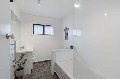 Photo of property in 18 Downing Street, Hoon Hay, Christchurch, 8025