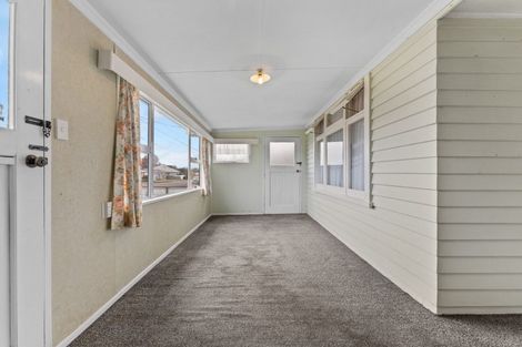 Photo of property in 26 George Street, Levin, 5510