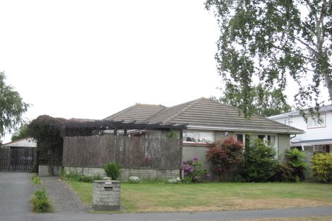 Photo of property in 57 Burnside Crescent, Burnside, Christchurch, 8053