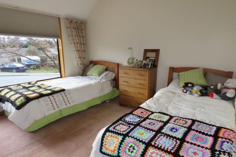 Photo of property in 1 Athenry Road, Bridge Hill, Alexandra, 9320