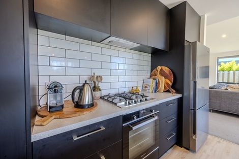 Photo of property in 42 Obelisk Street, Wanaka, 9305