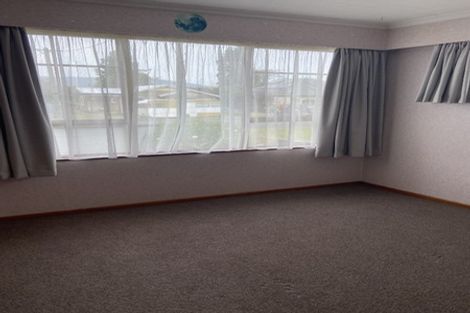 Photo of property in 8 Sneyd Street, Tuatapere, 9620