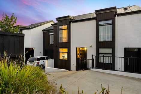 Photo of property in 7b Reg Pearce Way, Glen Innes, Auckland, 1072