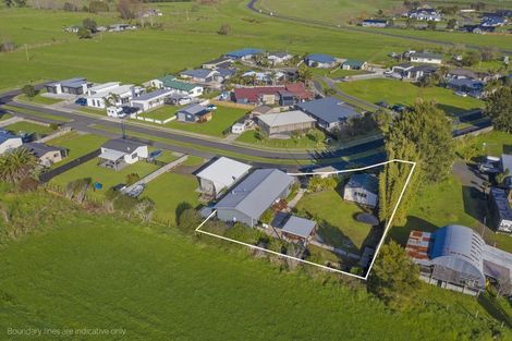 Photo of property in 12 Carina Way, Whitianga, 3510