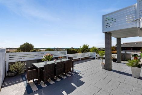 Photo of property in 142 Parklands Avenue, Bell Block, New Plymouth, 4312