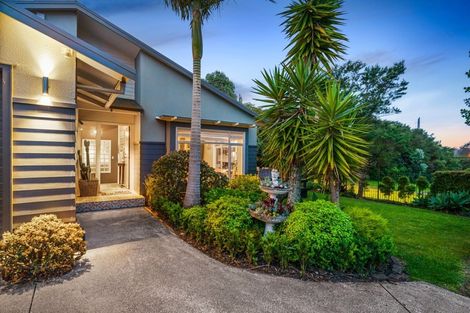 Photo of property in 15 Cinnabar Place, Westgate, Auckland, 0614
