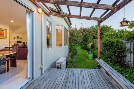 Photo of property in 1/12 Brook Street, Milford, Auckland, 0620