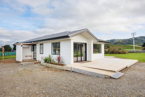Photo of property in 786a Makomako Road, Pahiatua, 4983
