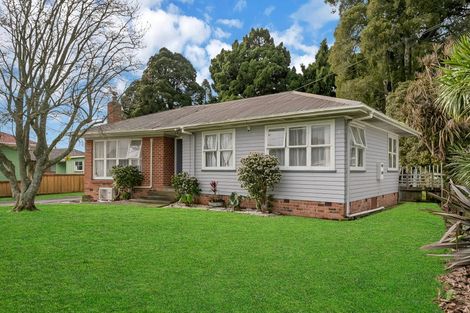 Photo of property in 48 Sutton Crescent, Papakura, 2110