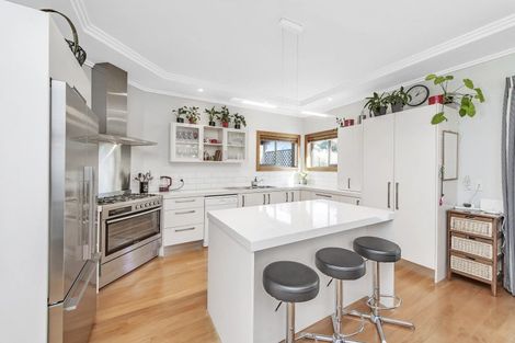 Photo of property in 14 Bealey Road, Leeston, 7683