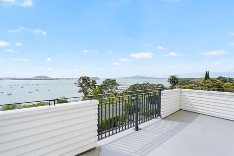 Photo of property in 82 Paritai Drive, Orakei, Auckland, 1071