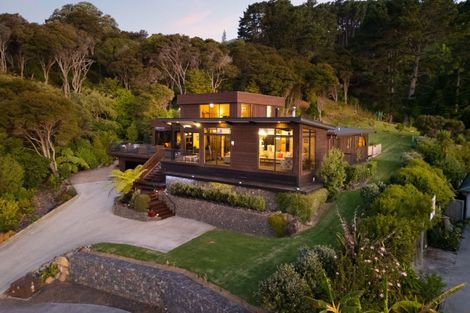 Photo of property in 8 Ngarimu Heights Row, Ngarimu Bay, Thames, 3575