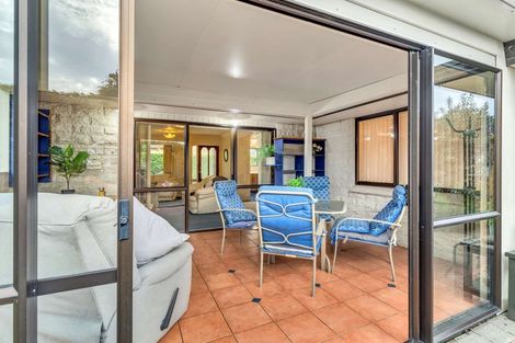 Photo of property in 3 Caroline Crescent, Highbury, Palmerston North, 4412