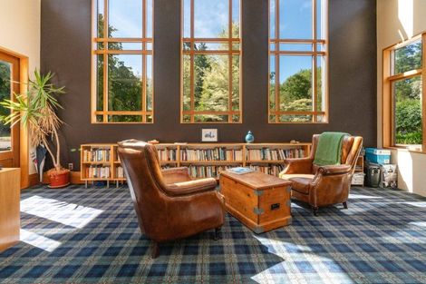 Photo of property in 245 Ngatiawa Road, Reikorangi, Waikanae, 5391