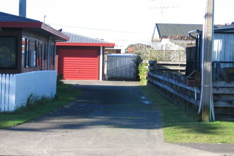 Photo of property in 147a Centreway Road, Orewa, 0931