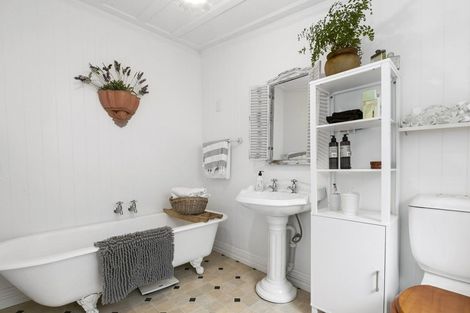 Photo of property in 29 Slant Street, Careys Bay, Port Chalmers, 9023