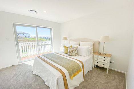 Photo of property in 155 Godfrey Drive, Orewa, 0931