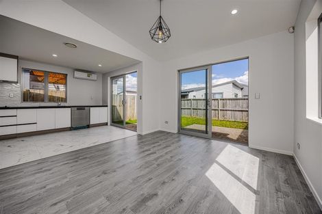 Photo of property in 25 Clayden Shuttleworth Street, Papakura, 2110