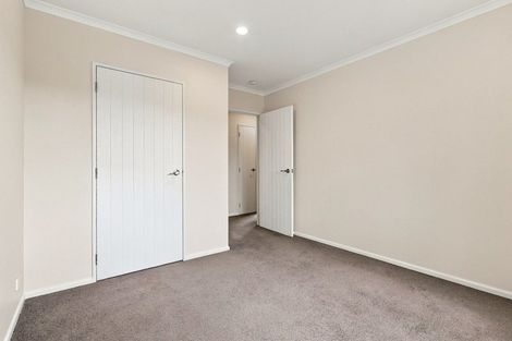 Photo of property in 21 Sorrento Place, Kelvin Grove, Palmerston North, 4414