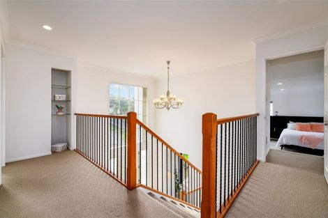 Photo of property in 23 Virginia Street, Henderson, Auckland, 0612