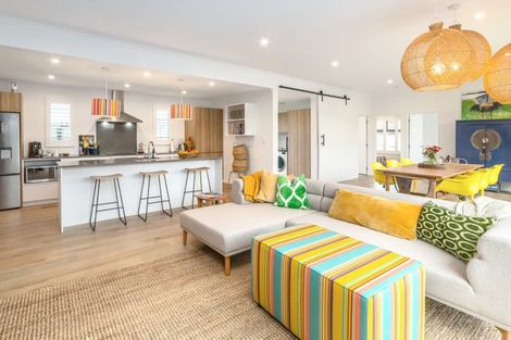 Photo of property in 6 Wilson Way, Martinborough, 5711