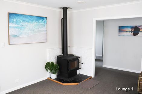 Photo of property in 107 Oreil Avenue, West Harbour, Auckland, 0618