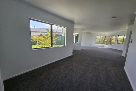 Photo of property in 48 Spinnaker Drive, Flagstaff, Hamilton, 3210