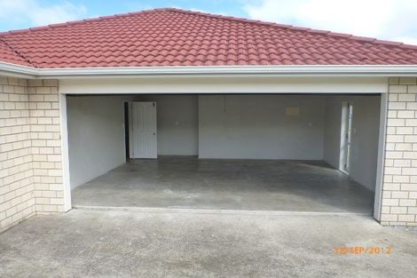 Photo of property in 197 Keri Vista Rise, Papakura, 2110