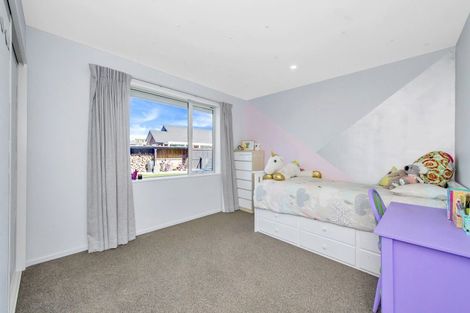 Photo of property in 9 Dundee Close, Darfield, 7510