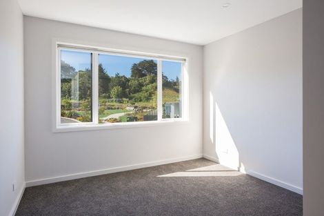Photo of property in 8 Parekareka Lane, Kenepuru, Porirua, 5022