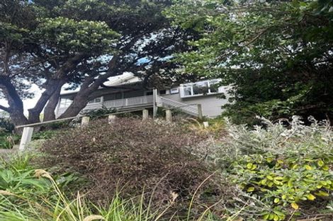 Photo of property in 1 Hungerford Road, Lyall Bay, Wellington, 6022