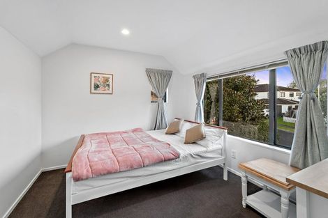 Photo of property in 2 Whitbourne Heights, Manurewa, Auckland, 2105