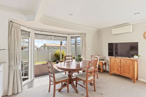 Photo of property in 11a Norman Street, Lower Vogeltown, New Plymouth, 4310