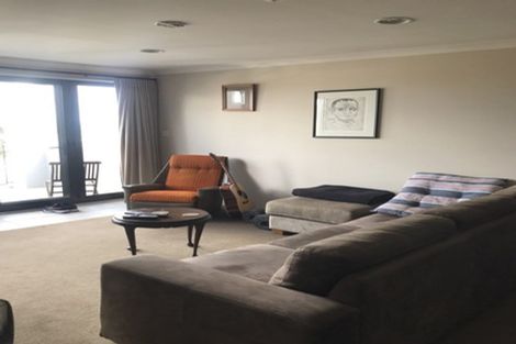 Photo of property in 12/5 Monte Cassino Place, Birkdale, Auckland, 0626