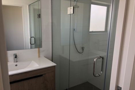 Photo of property in 150 Hobsonville Road, Hobsonville, Auckland, 0618