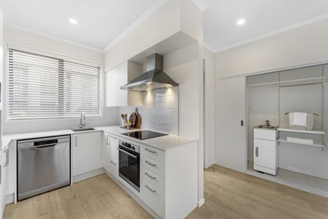 Photo of property in 62 Walter Merton Road, Hobsonville, Auckland, 0616