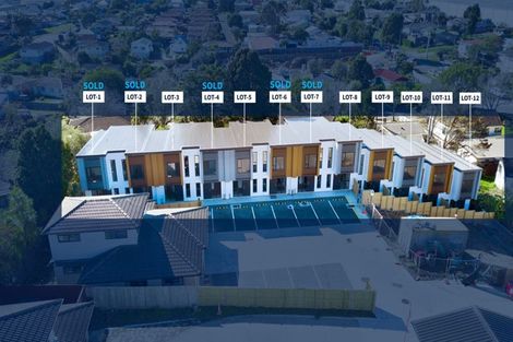 Photo of property in 3/32 Brandon Road, Glen Eden, Auckland, 0602