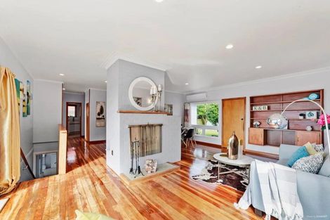 Photo of property in 505 East Coast Road, Murrays Bay, Auckland, 0630