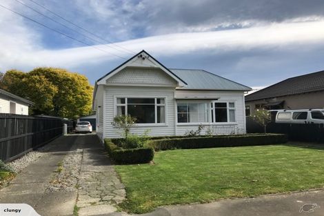 Photo of property in 49 Cleveland Street, Edgeware, Christchurch, 8013