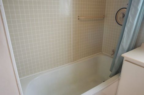 Photo of property in 10 Ravenna Street, Avonhead, Christchurch, 8042